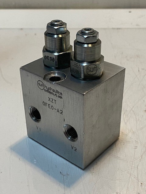 Sun Hydraulics XZT OFE0-A2 Brake Valve Swing Drive Block 1700 Psi 2-7/16" W 4" H