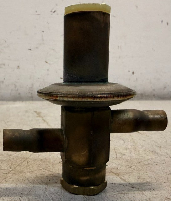 Constant Pressure Control Valve A7-A-16514 Hydraulic System Flow Regulation