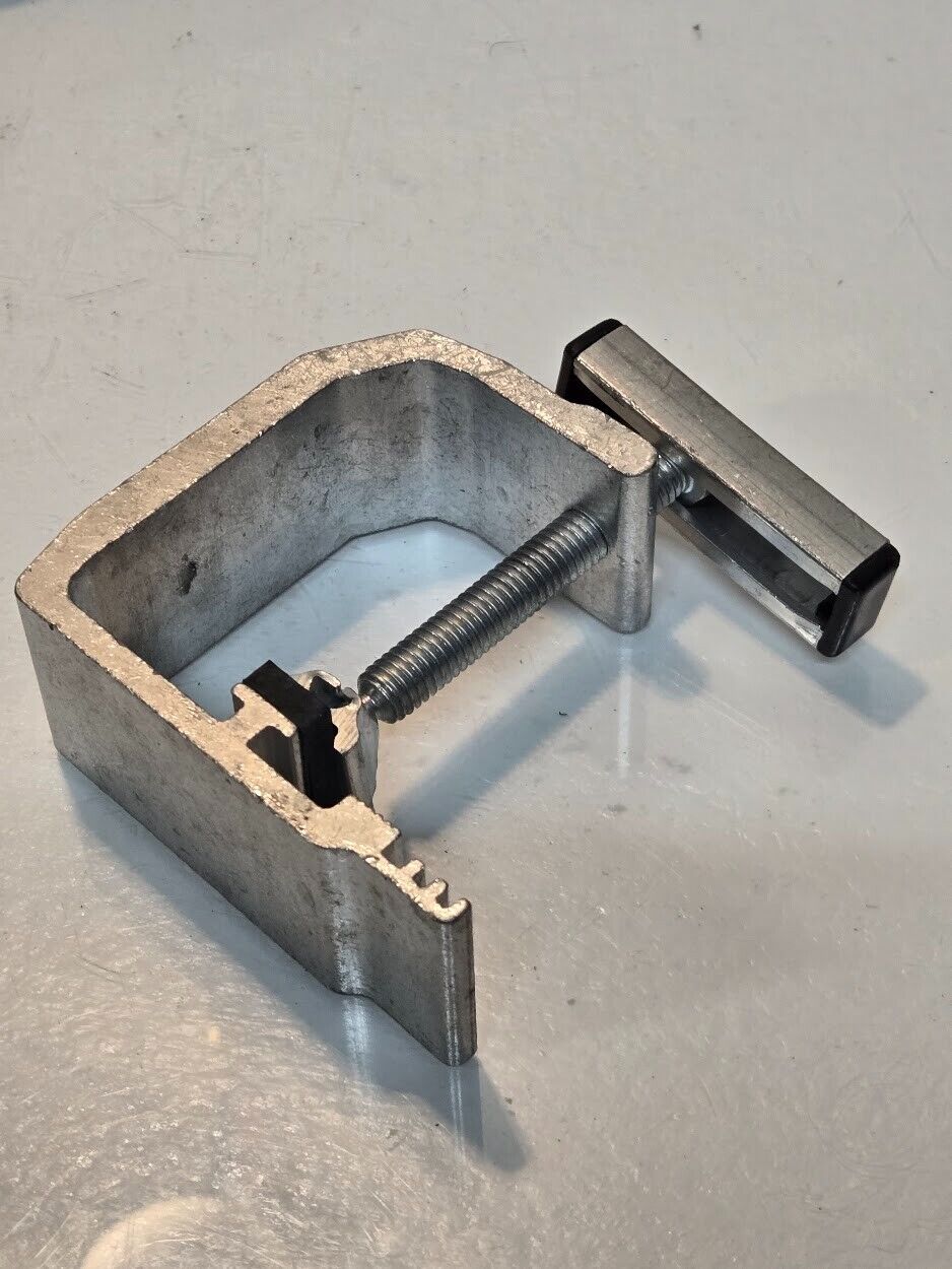 6 Quantity of Tite Lok Tonneau Cover Clamps 4-1/8"x3-1/2"x1-1/2" (6 Quantity)