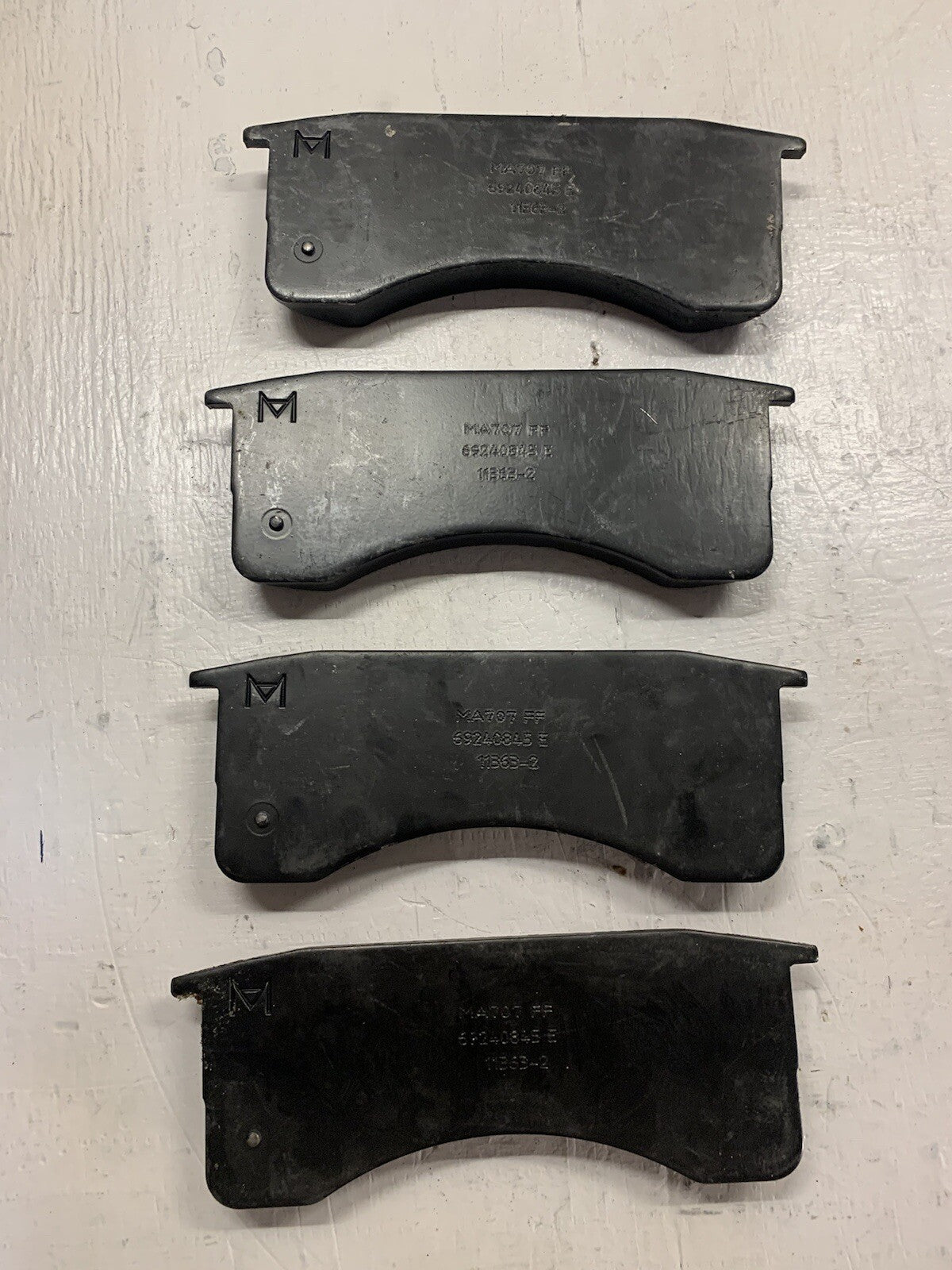 Heavy Duty Truck, Tractor Meritor Brake Pad Set 69240845 E