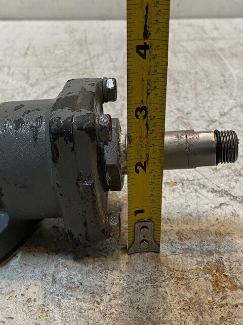 Salem Line Hydraulic Pump 2421-1 | 7"x3"x3"