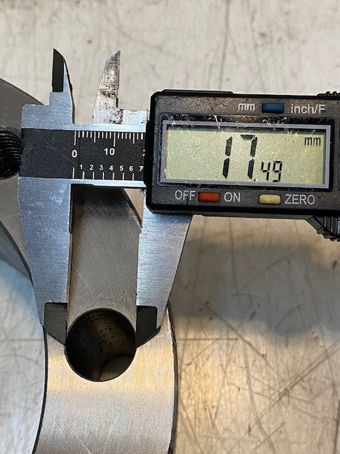 J-A Pneumatic Rotary Quick Collet Chuck 7-5/8" Dia. 3-1/8" Wide 130mm Bore