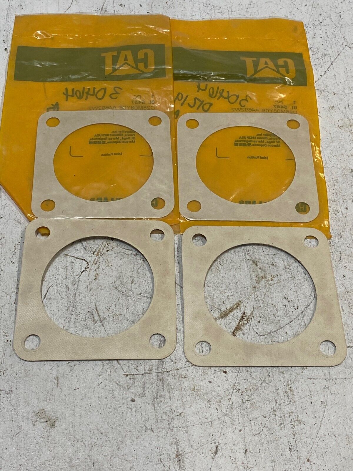 4 Qty of Caterpillar Gaskets 6L-5457 CAT (4 Quantity)