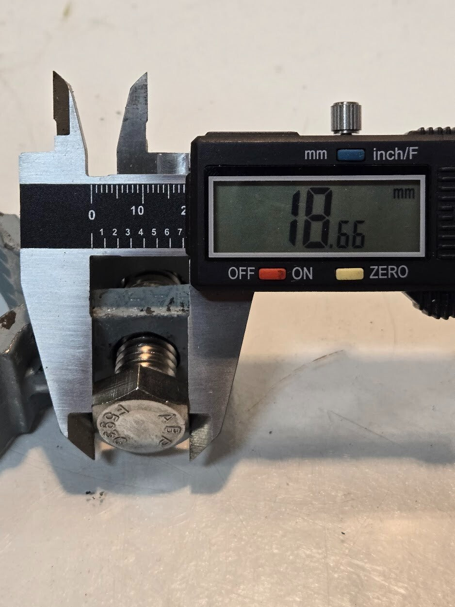 Harco 2-1/2" Gripping Clamp 60-900-25 | 1" Thick Ductile Iron