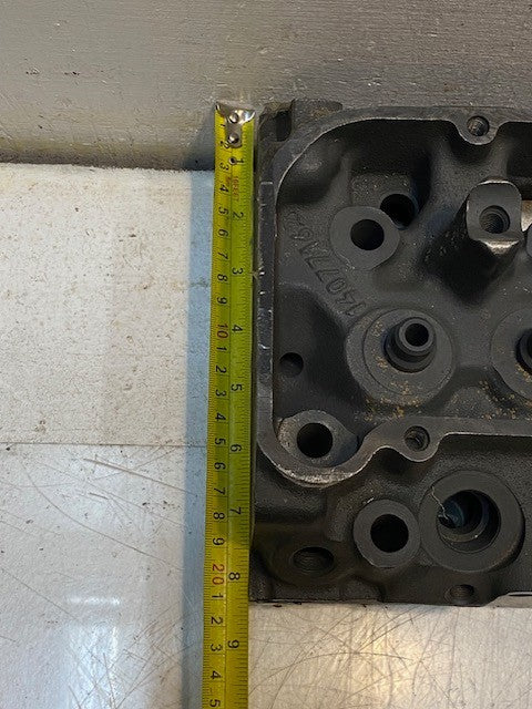 Cylinder Head Center 14077162 | C130 | 6M10 | 20-5/16" Long 8-1/4" Wide