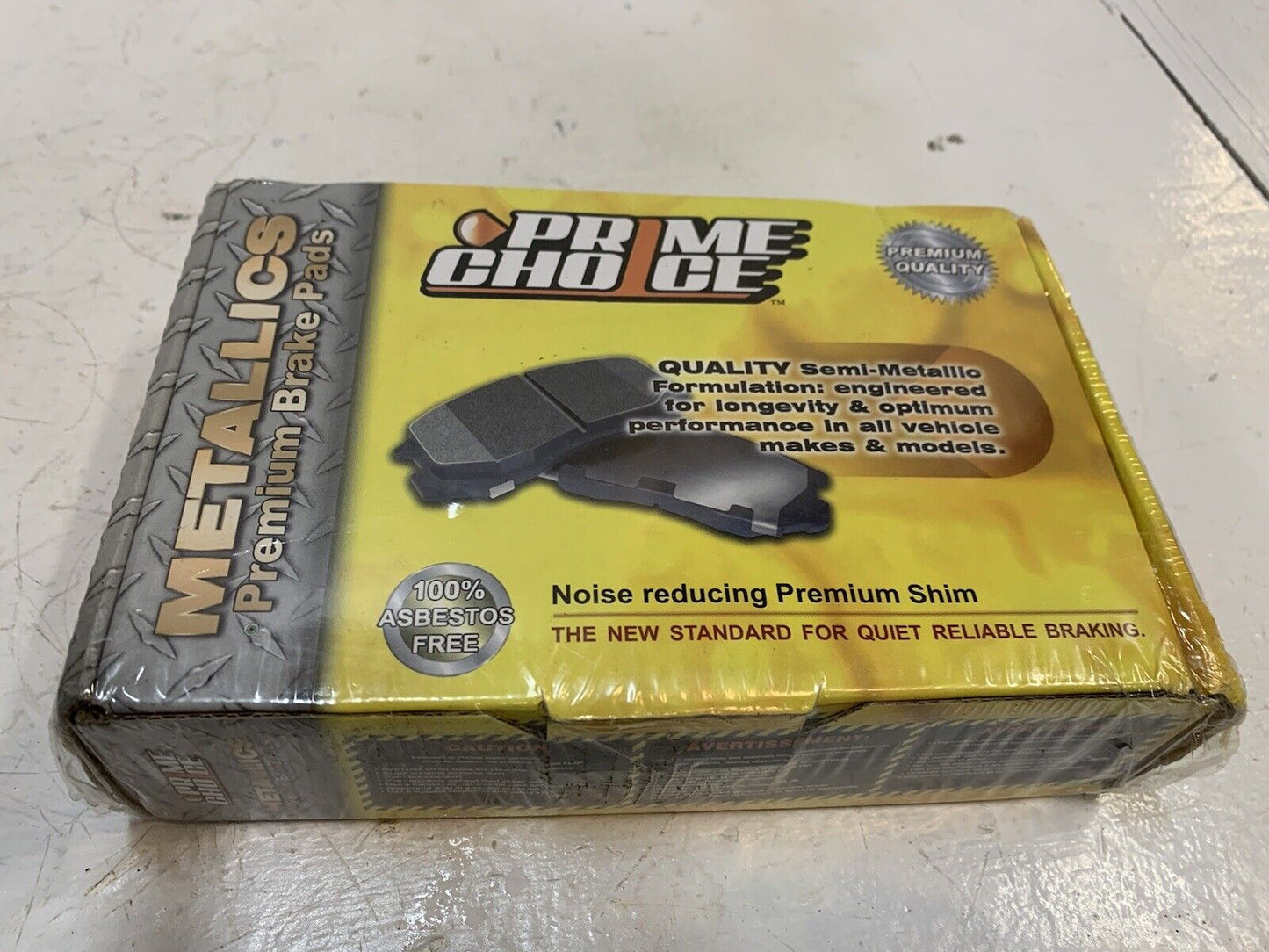 Prime Choice Auto Parts SMK721 New Front Semi Metallic Brake Pad Set