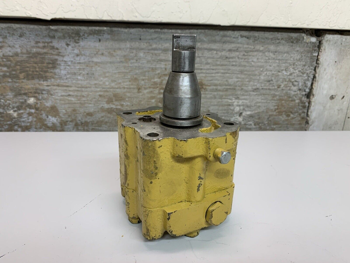 Caterpillar Fuel Injection Transfer Pump 4M9213