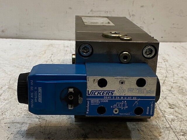 Vickers Solenoid Directional Valve DG4V32AMUH760 | 507848 | 5121