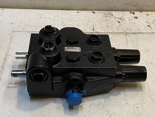 Sauer Danfoss 341D 156B7056 Hydraulic Control Valve