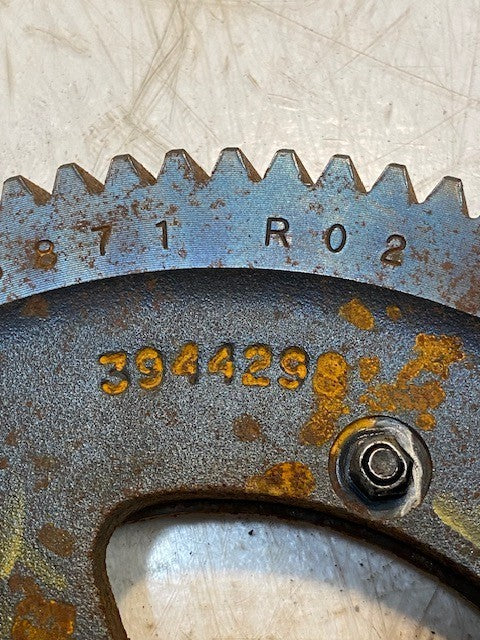 Engine Timing Camshaft Gear 3944298 for Cummins 84 Teeth 8-5/8" Diameter