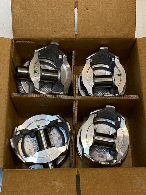 Badger Engine Pistons Set of 4 P823-030 | 3.9050 Min. Bore Size