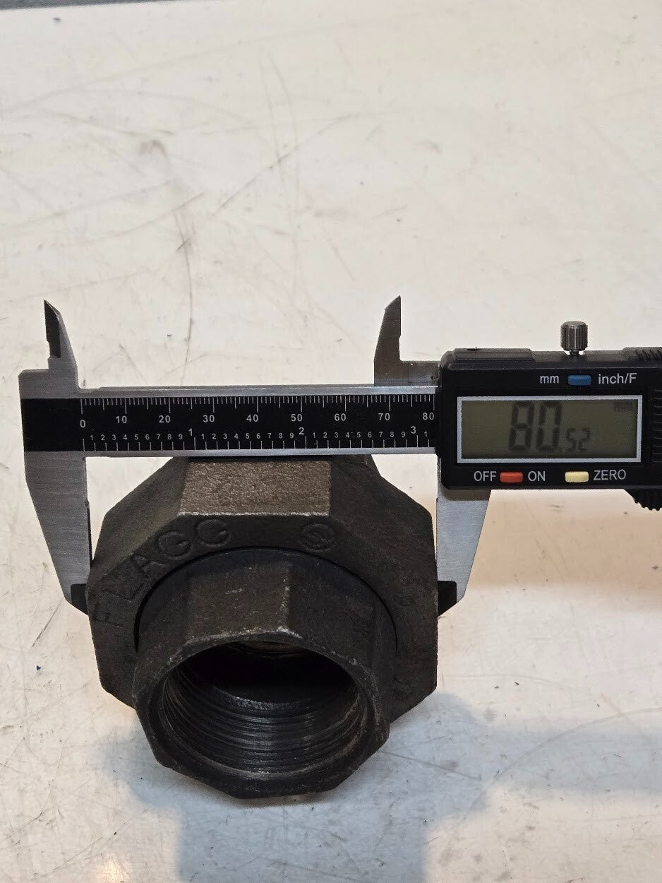 10 Quantity of Flagg 250 1-1/2 Inch Black Pipe Unions | 3-1/4" Hex Nut (10 Qty)