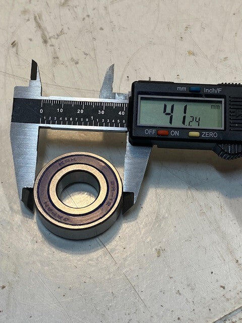 10 Quantity of KSK 9R-12 Radial Ball Bearings 41mm OD 19mm Bore (10 Qty)