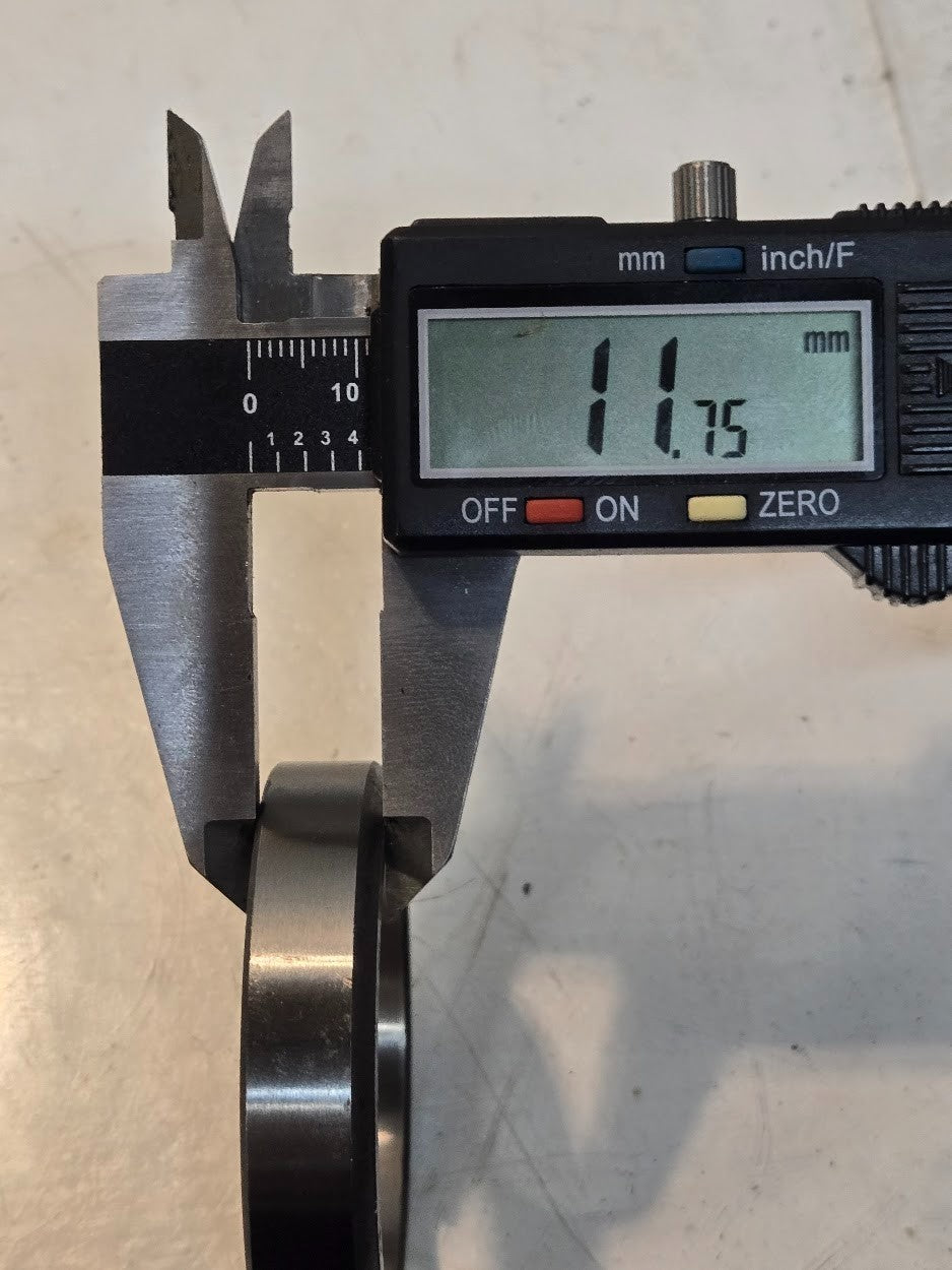 4 Quantity of Tapered Roller Bearings LM67048 LM67010 | 1-1/4" Bore (6 Qty)