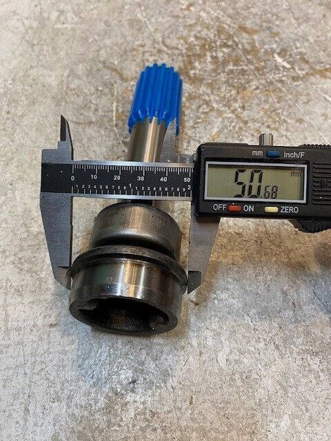 Driveshaft Tube Stub Shaft 16-Spline 32mm End 47mm End 51mm OD 25mm Shaft