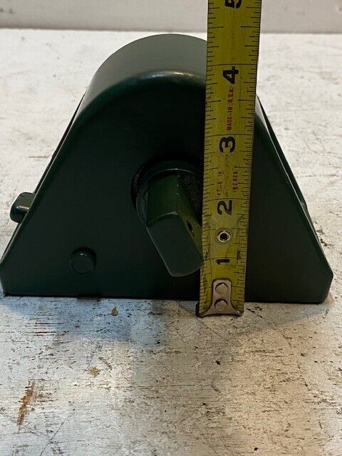 Winder for Tennis Posts, Green, 4" Tall 5-1/2" Wide 3-1/8" Deep