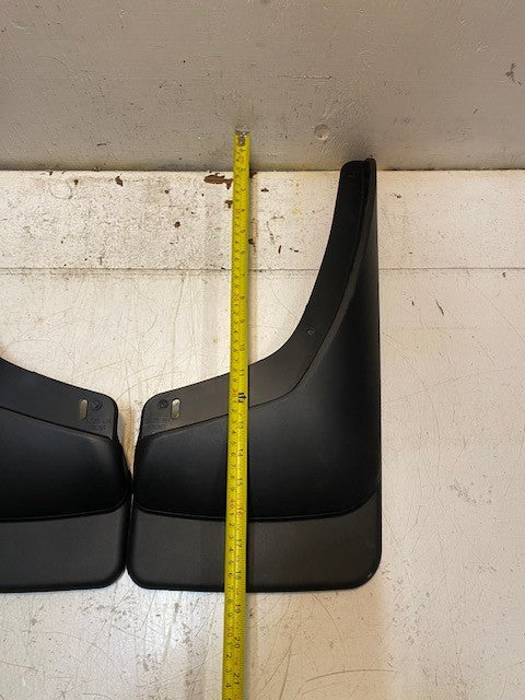 Husky Liners 56251 Front Mud Guard Set for 99-04 GM Truck 00-01 Sub Yukon/XL