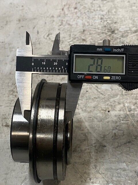 Peer SER-31 China Insert Bearing Cylindrical Bore (See Pics for Measurements)