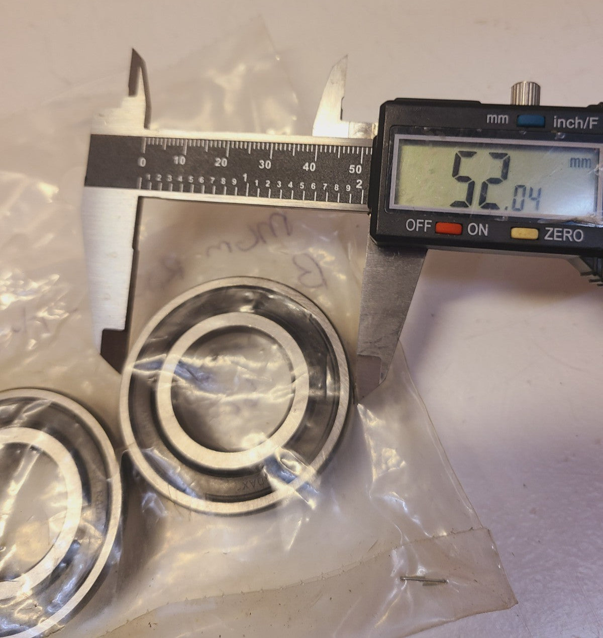 2 Quantity of MGM Radax Ball Bearings 6205-2RS (2 Qty)
