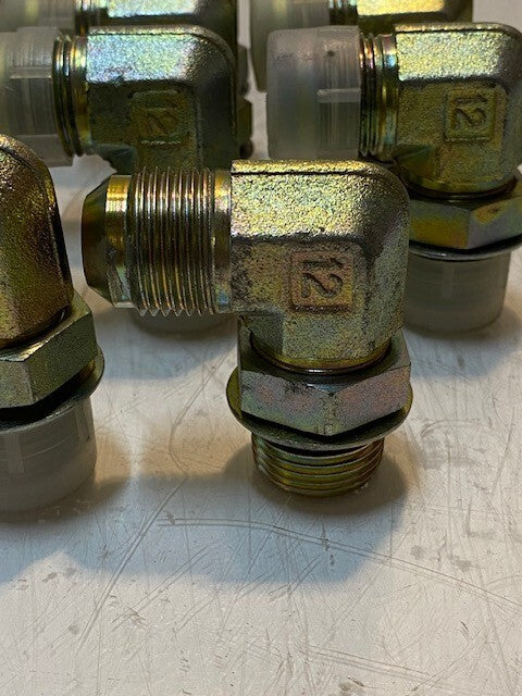 19 Quantity of 90 Degree Elbow Hydraulic Pipe Fittings 12 | 27mm Thread 15mm ID