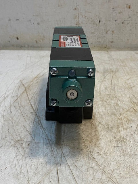 NUMATICS 153SS63AK000030 3 Position 4-Way Closed Center Solenoid Valve