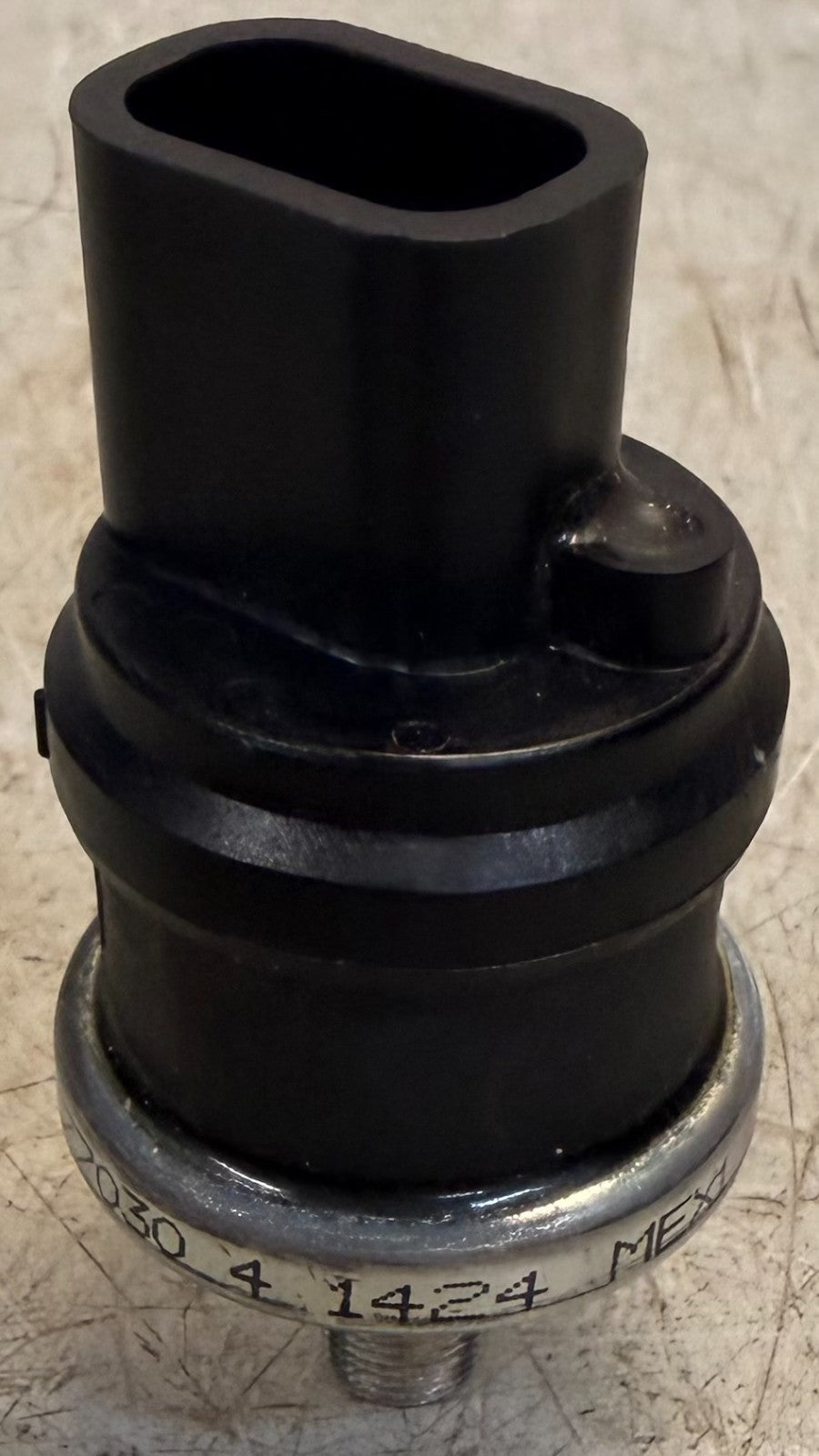 Honeywell %000 Series Extended Duty Pressure Switch 77030-4-1424 Trigger Switch