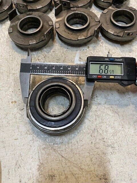 8 Quantity of BCA Clutch Release Bearings FC-01338-C | 614060 (8 Quantity)