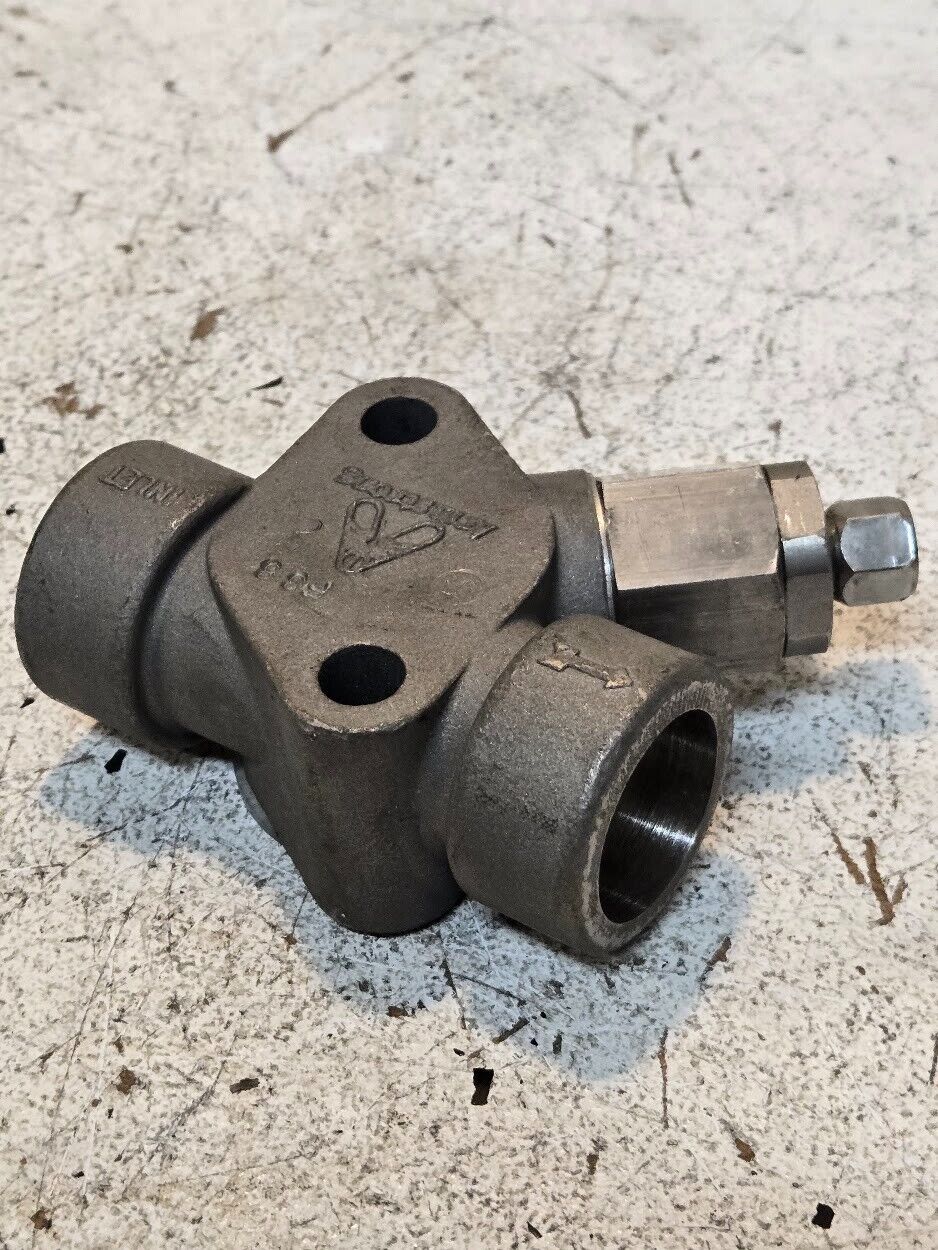 Armstrong D2411 360 Degree Connector for Steam Traps