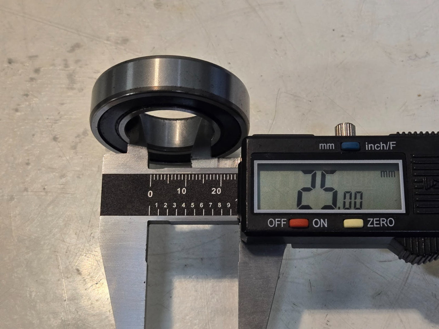 3 Quantity of BH Ball Bearings 6005-RS | 47 mm OD 25 mm Bore 12 mm Thick (3 Qty)