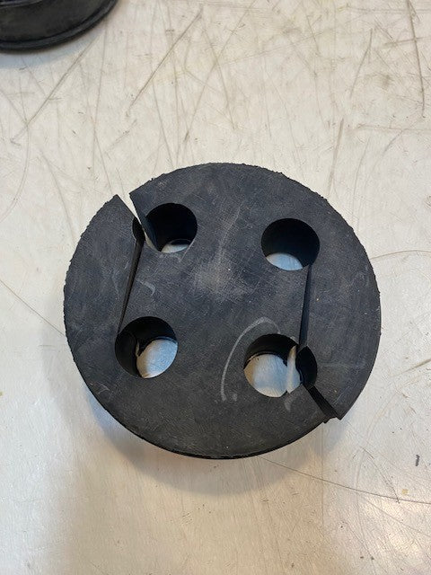 11 Quantity of 4-Hole Rubber Grommets 3-1/4" Dia. 1" Thick (11 Quantity)