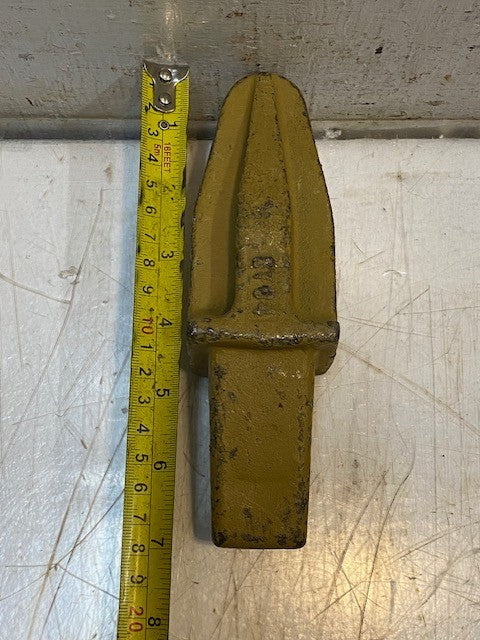 Caterpillar-Style Weld-On Excavator Bucket Tooth Adapter 0704