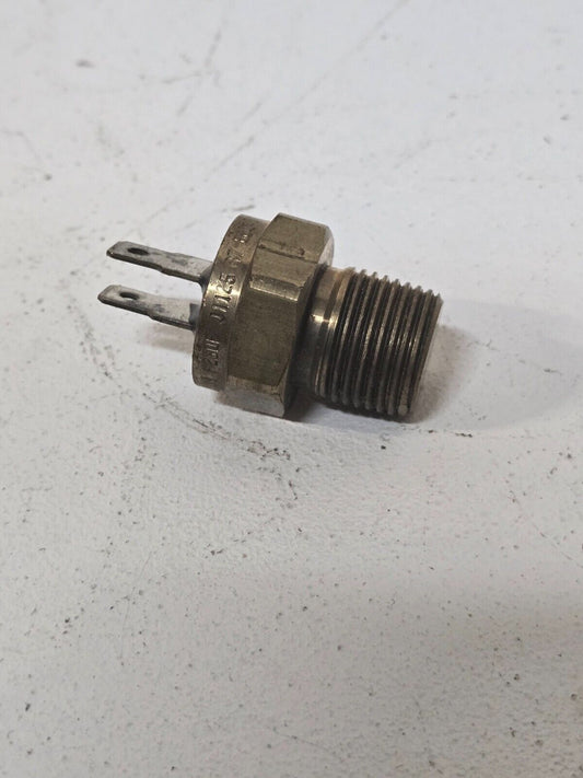 Mercury 87-88031 Oil Temperature Switch T-O-D 48T32 | 32339 | F230F | J1125