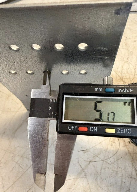 Johnson Controls P70AB-2C Single-Pole Low-Pressure Control Switch With Hardware