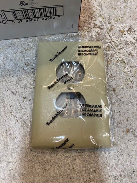 2 Boxes of 20 Quantity of Trade Master Wall Plates TPJ8-I (40 Quantity Total)