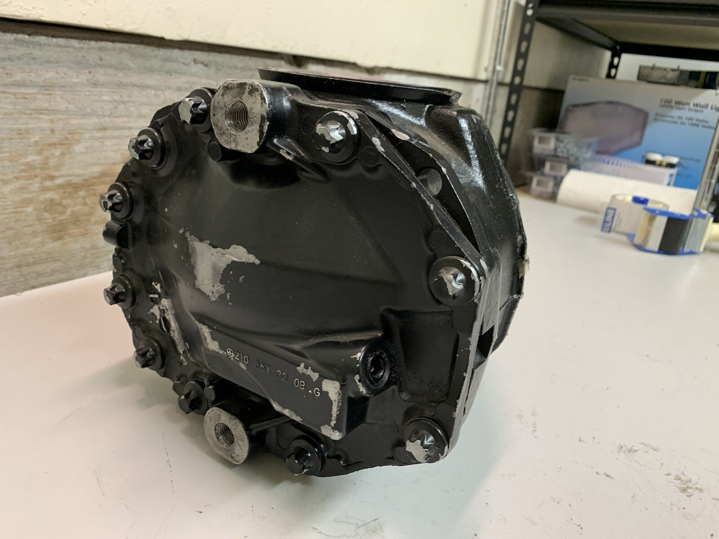 Mercedes Benz Differential A210-351-08-05 Genuine OEM 209-350-06-14