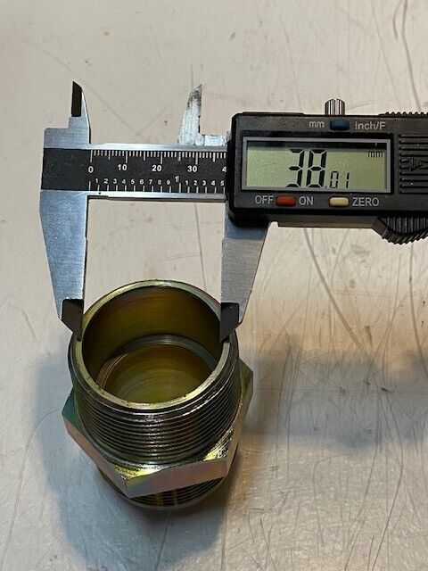 2 Quantity of Straight Hex Adapters 68mm H 33mm Bore 48mm Thread (2 Quantity)