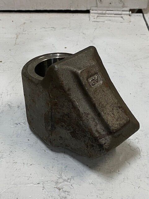 SANDVICK PICK HOLDER EC 35/30 65696535000 ROCK MINING ATTACHMENT