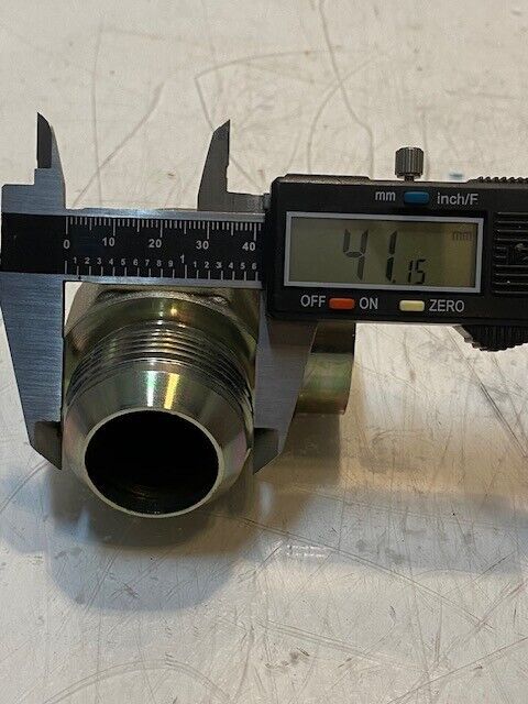 Ingersoll Rand Elbow 95286530 | 38mm ID 27mm Nose 41mm Thread