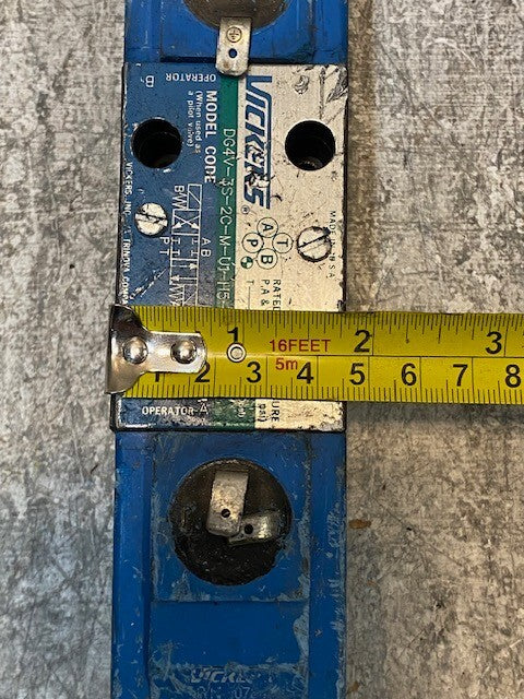 Vickers Solenoid Directional Hydraulic Valve DG4V-3S-2C-M-U1-H5-60-EN499
