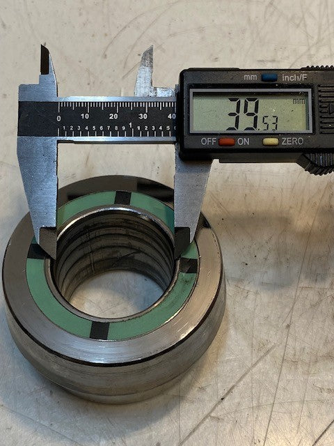 Needle Roller Axial Cylindrical Roller Bearing 215 F | 40x79x43mm