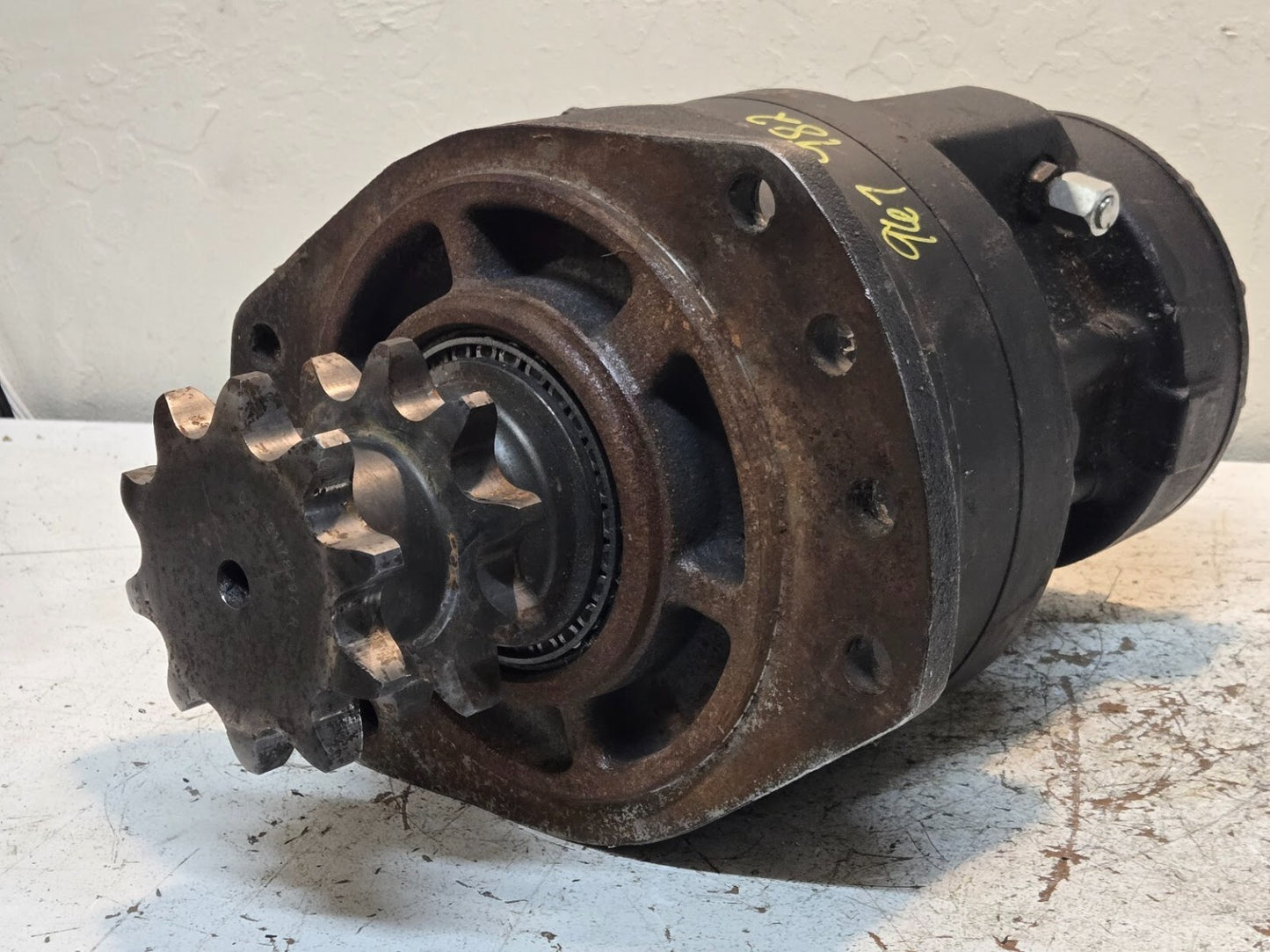 CNH R921810169 Hydraulic Motor MCR5A470/282S117Z32B2V/2WL12F | 7SO471 | 967982
