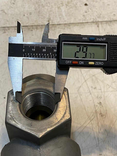 Ingersoll-Rand Air Starter Relay Valve 29mm IN 30mm OUT 6-1/2" L 4-1/2" W 3" Dia