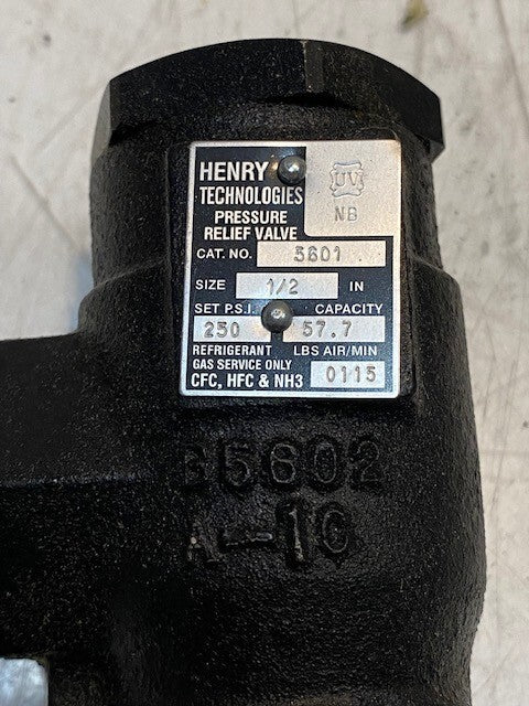 Henry Technologies 5601 Pressure Relief Valve 1/2" 46.8 LBS AIR/MIN 200PSI NEW