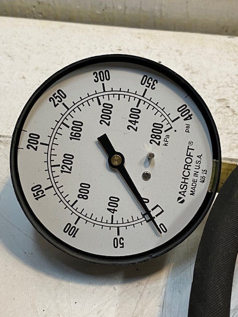 Ashcroft Pressure Gauge with Hose Attachment 405-15 | Max 400 Psi Max 2800 kPa