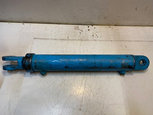 Hydraulic Cylinder 56272-B675 | 25mm Bore 31" Long 88mm OD