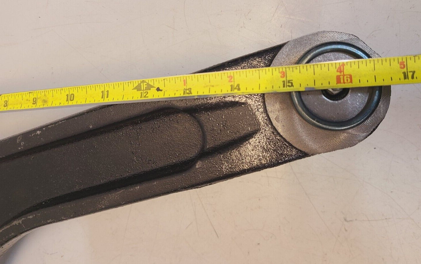 Chrysler Pacifica Front Lower Control Arm 04743151AF | 6T2 | D12 | J140