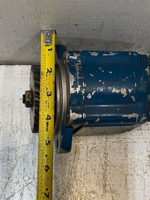 AHS Gear Pump IA256 AR-5/8-M14 | 28062003 | 26-Spline | 73716