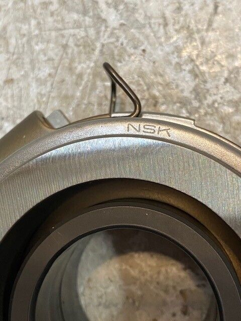 2 Quantity of NSK Clutch Release Bearings 40mm ID 89mm OD 111mm Wide (2 Qty)