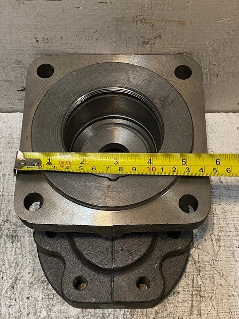 Permco Pump Flange Housing GZ-0575-3 | 77mm Bore 14mm Bolt Holes
