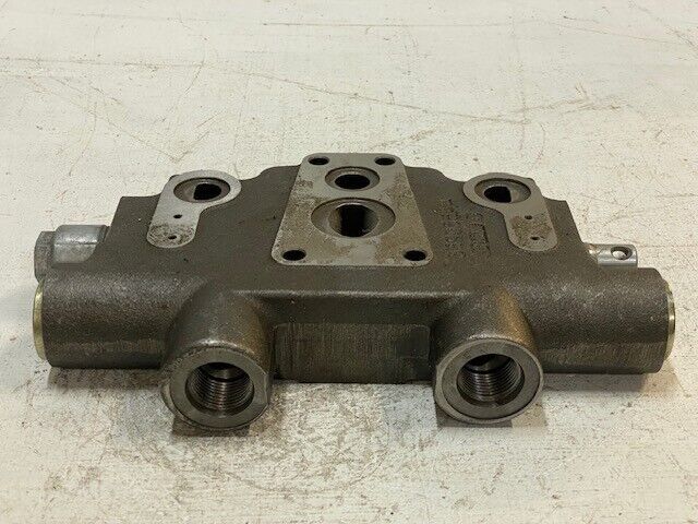 Differential Control Valve 339055A4, 01M3N